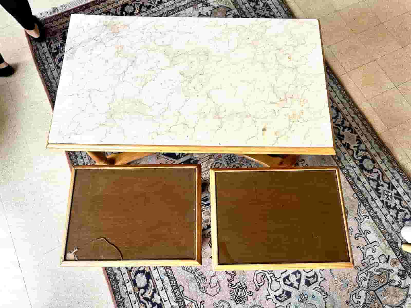 طاولات غرفة الجلوس