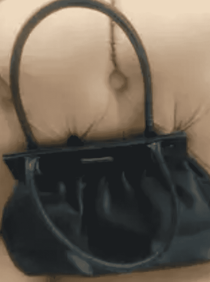 حقيبة نسائية  