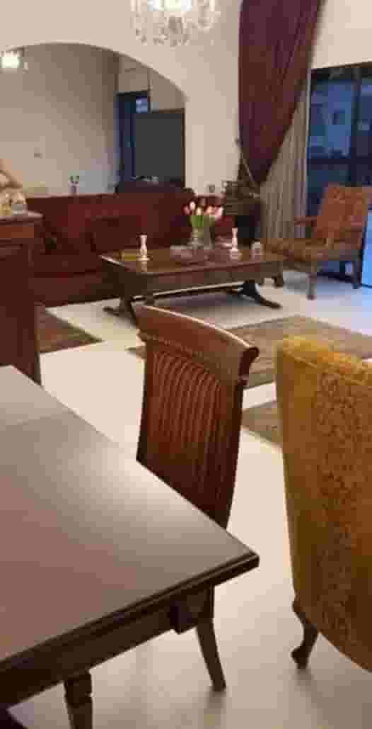 Apartment for rent in Saqia Al Janzeer 230 m
