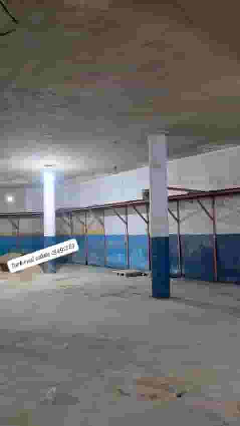 Warehouse for sale in Tallet El Khayat