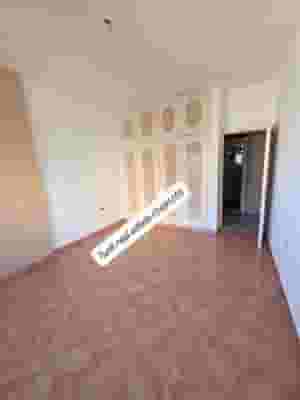 شقة للايجار في دوحة عرمون