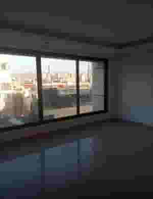 Apartment for rent in Zuqaq Al Bal