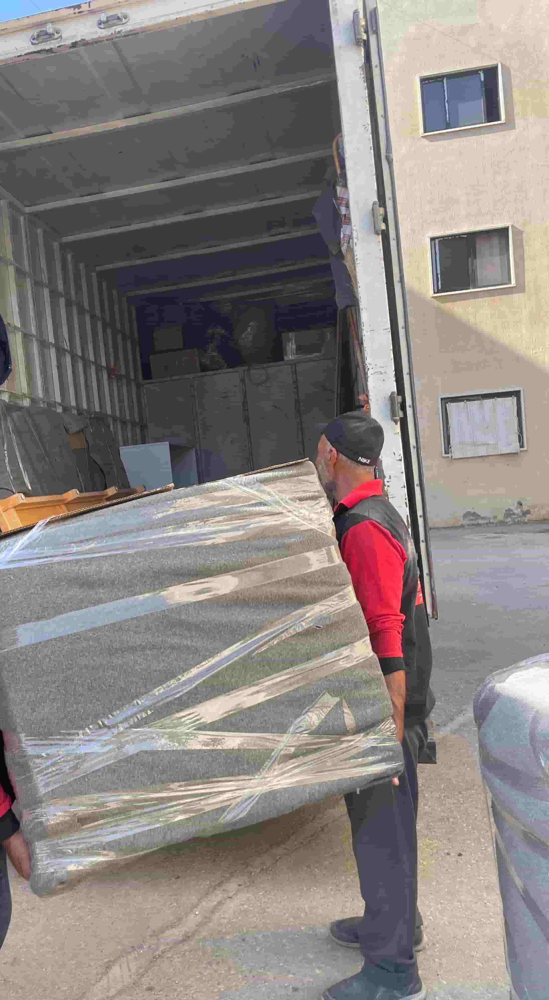 نقل عفش في لبنان