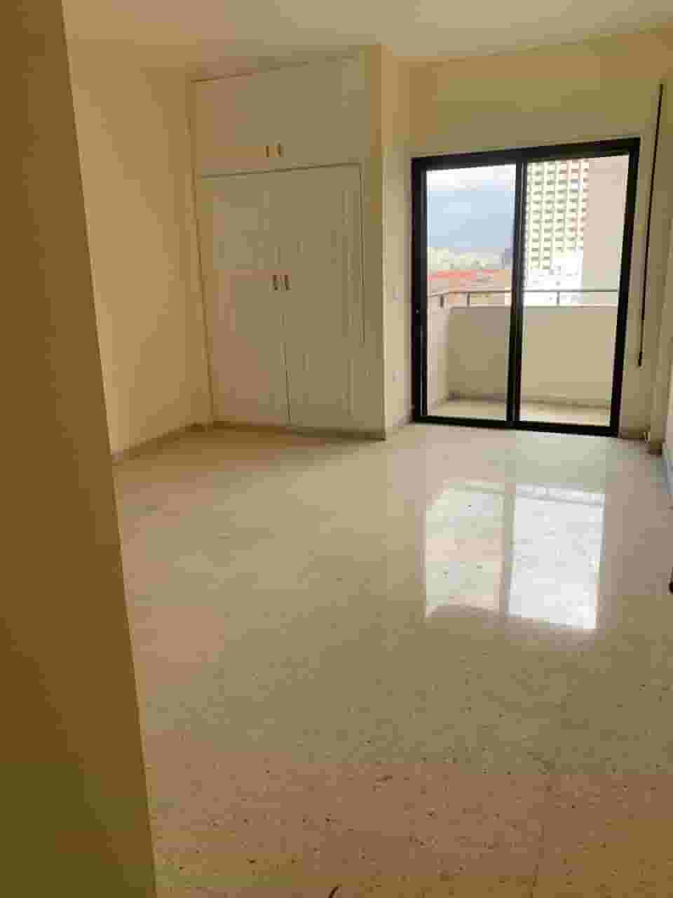 Apartment for rent in Kantari 270m