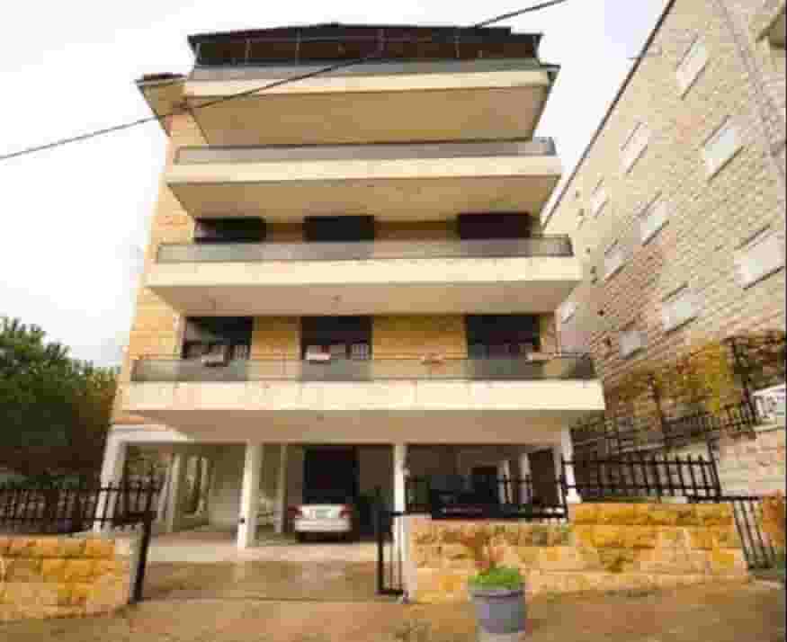  Furnished apartment for sale in Bhamdoun station