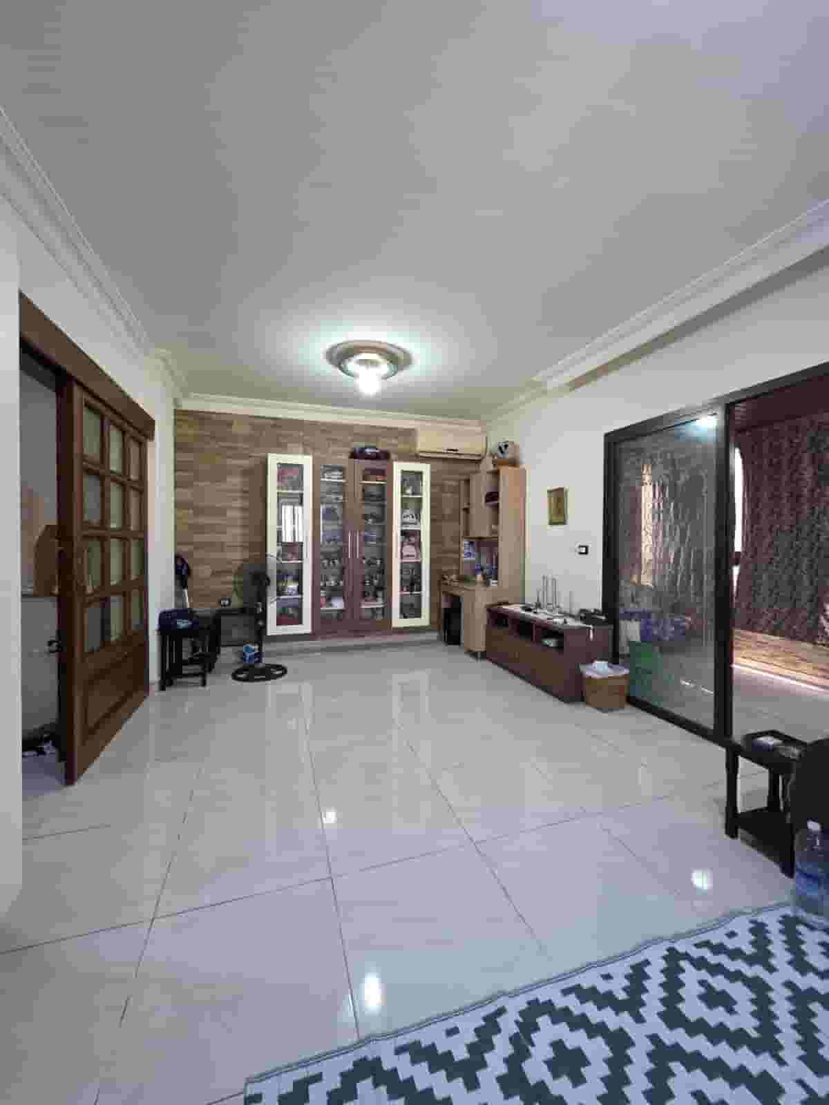 Apartment for sale in Aisha Bakkar 150 m