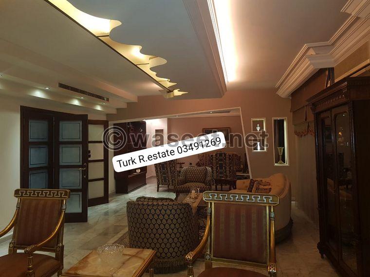 شقة فخمة للبيع في دوحة عرمون 9