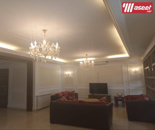 Furnished apartment with mountain view for rent