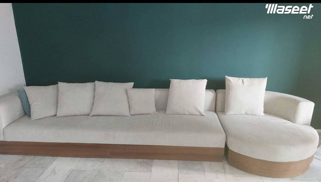 Sofa for sale 0