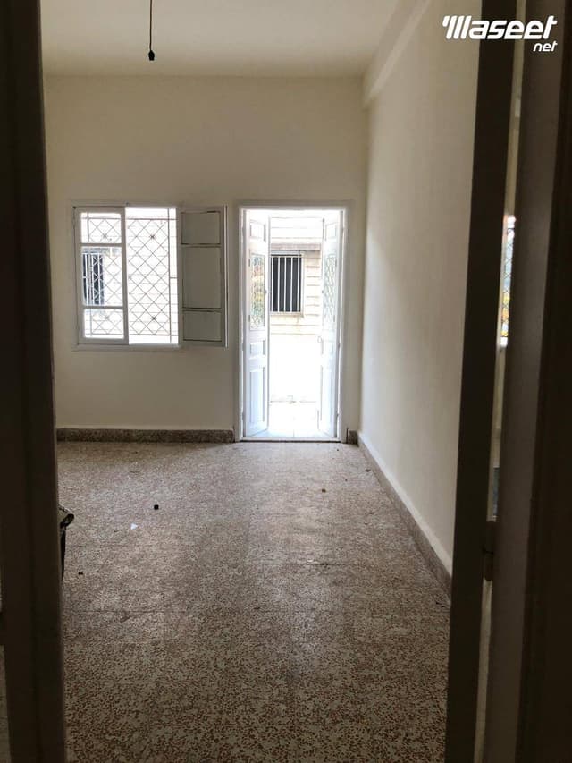 بيت للايجار في منطقة وادي شحرور