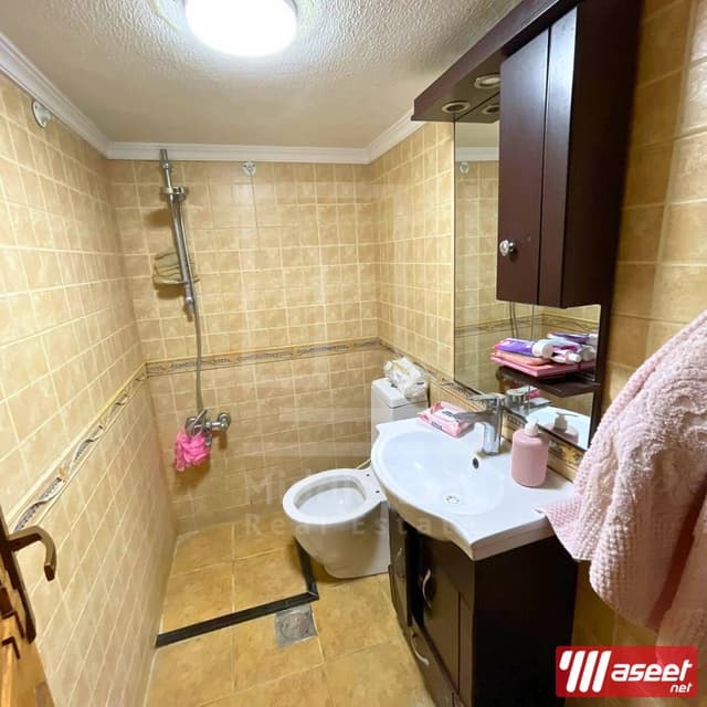 Luxurious apartment for sale with furniture in the port