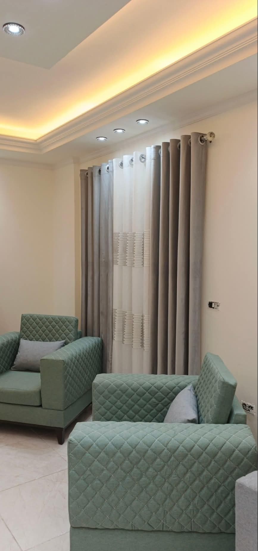 Indoor and outdoor curtains, tents 10