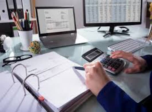 Competent civil engineers are required to work abroad 0