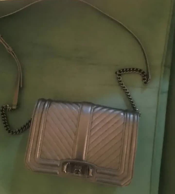 شنطة حريمي للبيع 0
