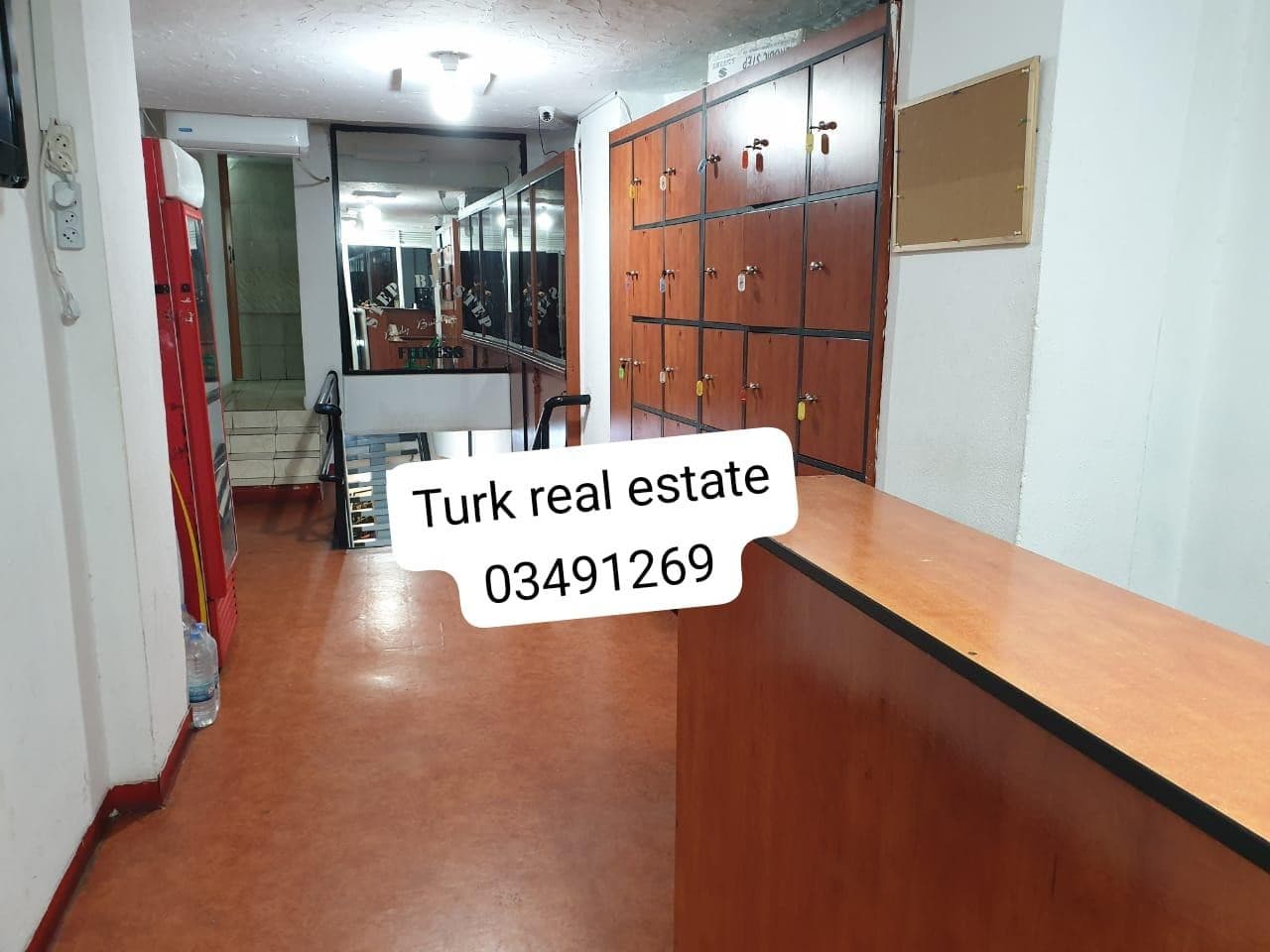 مستودع للبيع في أطراف فردان 0