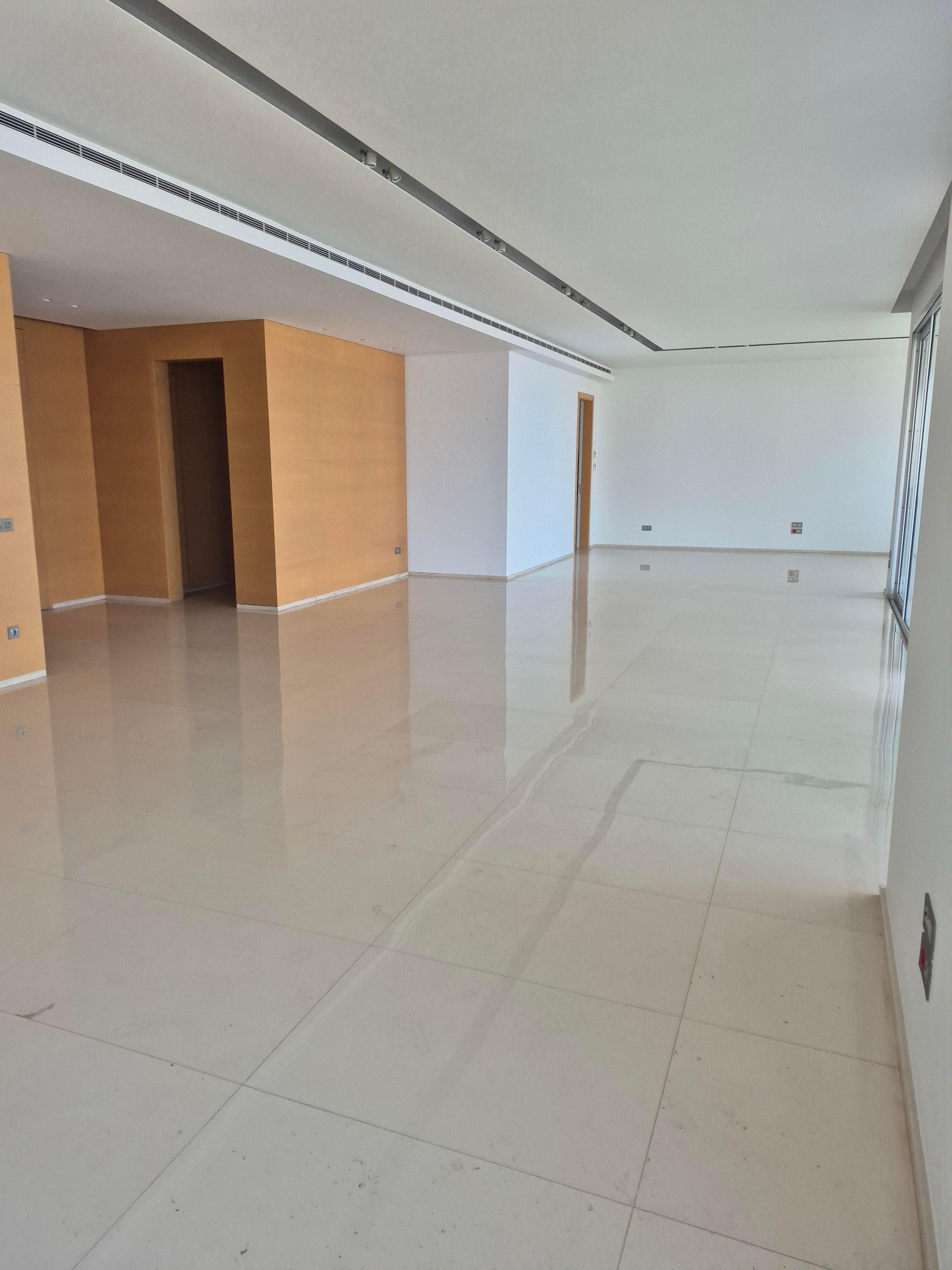 Apartment in Minet El Hosn 2