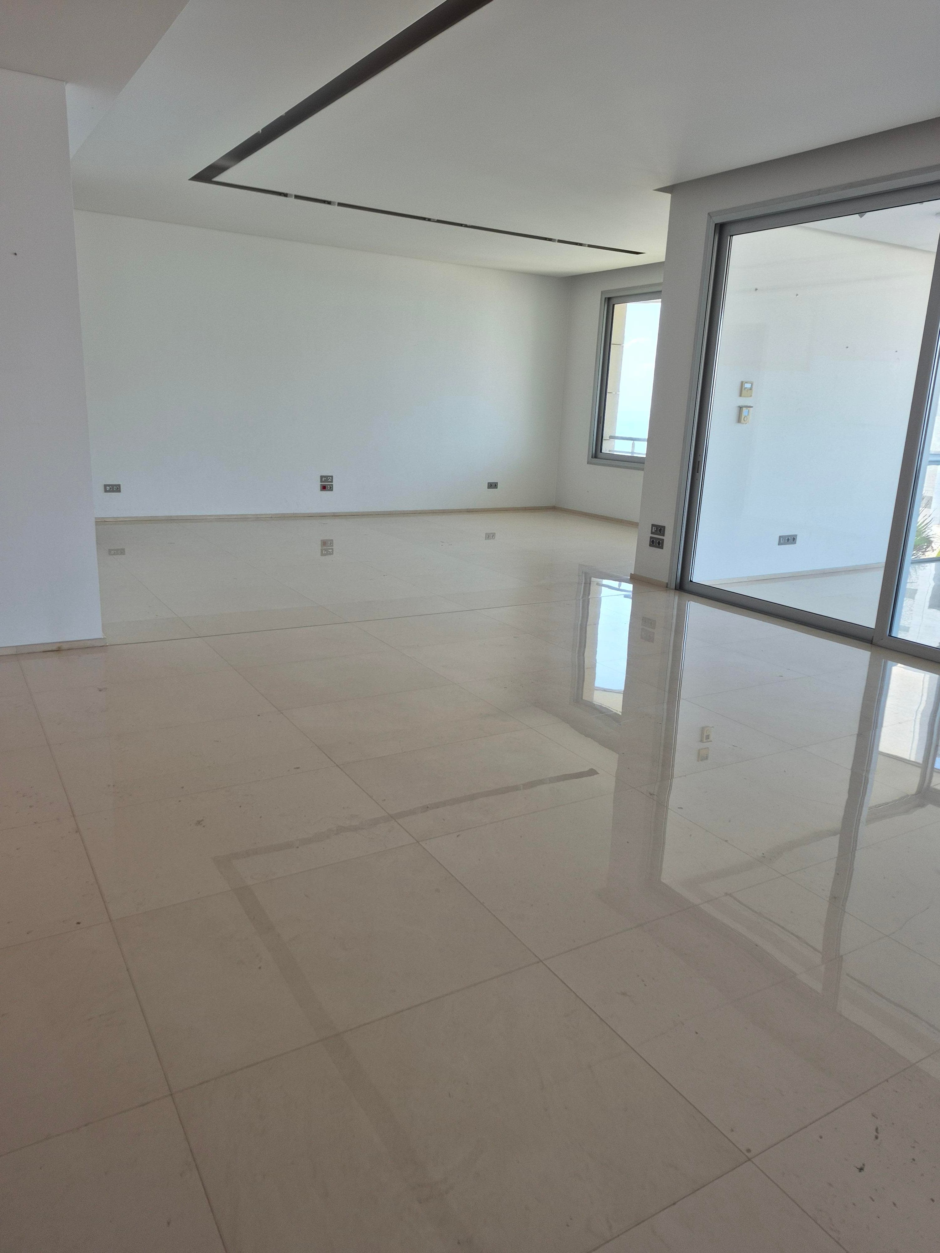 Apartment in Minet El Hosn 4