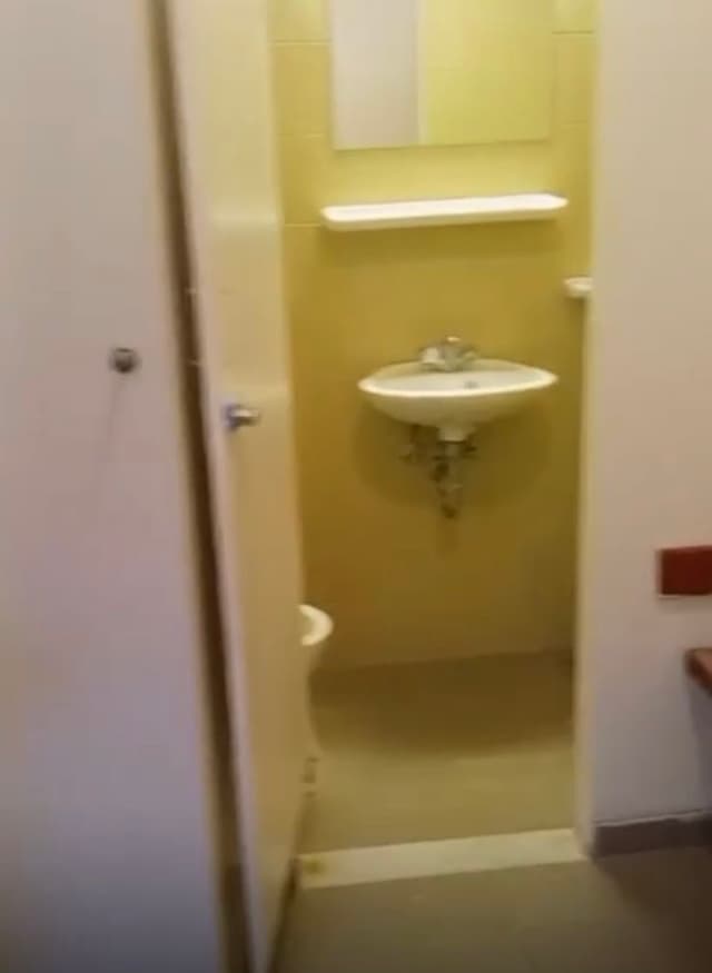 Mofabic cabin for sale