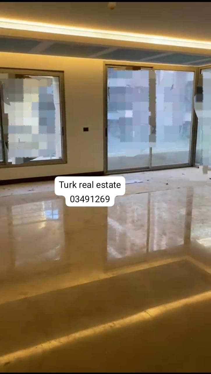 Apartment for sale in Sanayeh 180 m 1