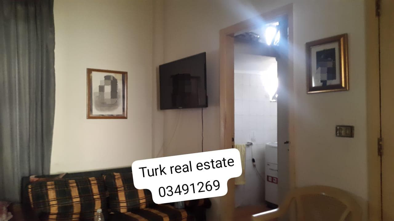 Apartment for sale in Mar Elias 0