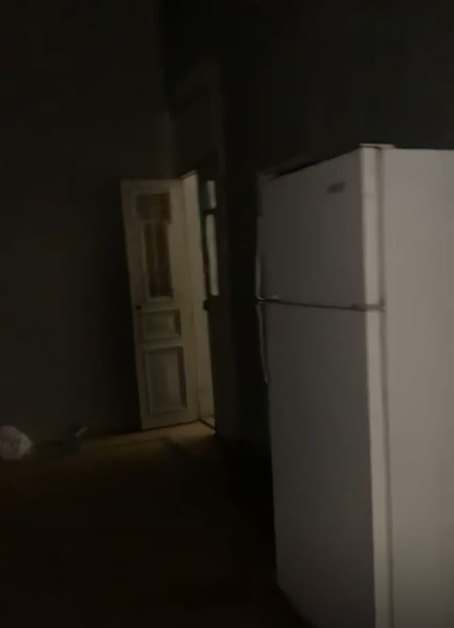 شقة للإيجار الحمرا
