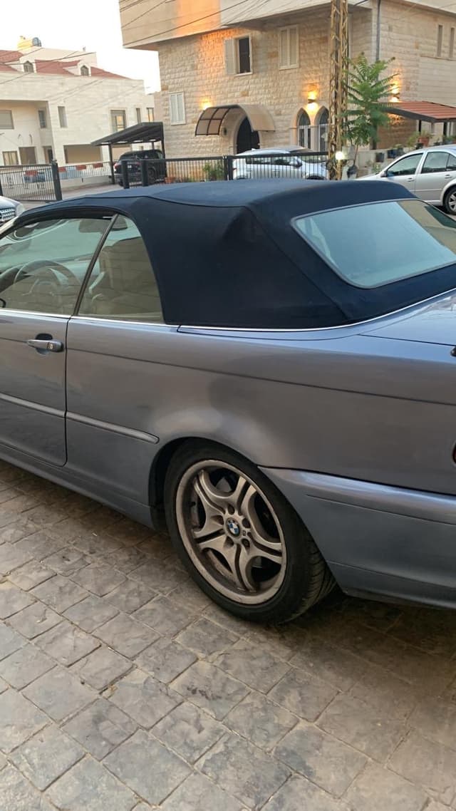 BMW 330 Convertible 2002