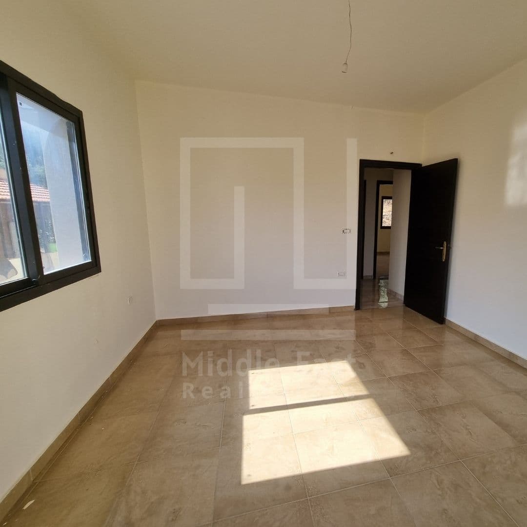 A big apartment for sale in a new Mariata 8