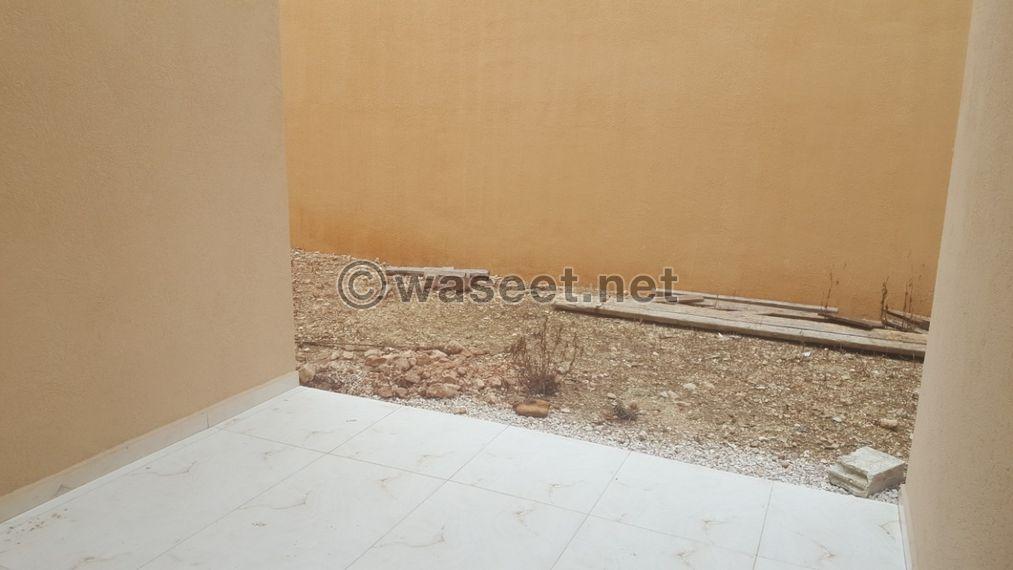 Apartment with Garden for Sale in Ijdabra 0