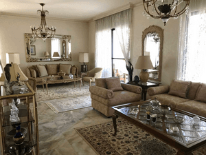 Luxurious Apartment in Rawcheh