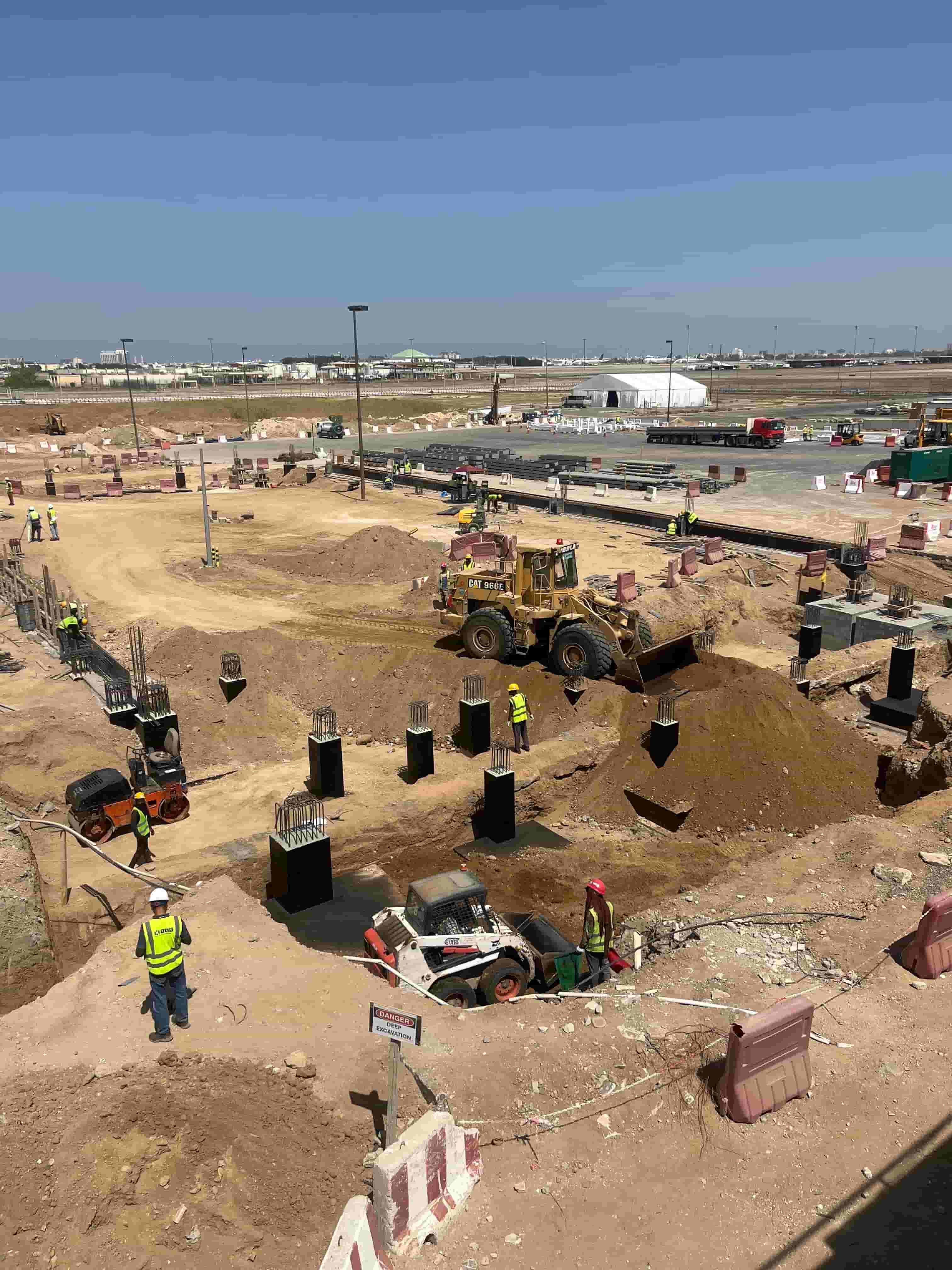 A designer and executor is required in the field of contracting A designer and executor is required in the field of contracting