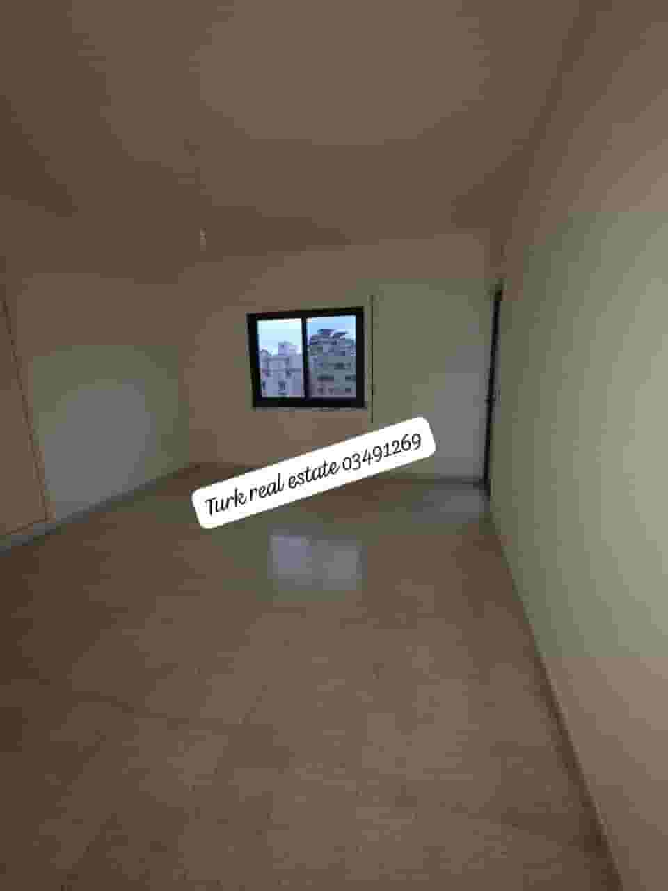 شقة للبيع في عرمون  170 م  شقة للبيع في عرمون  170 م