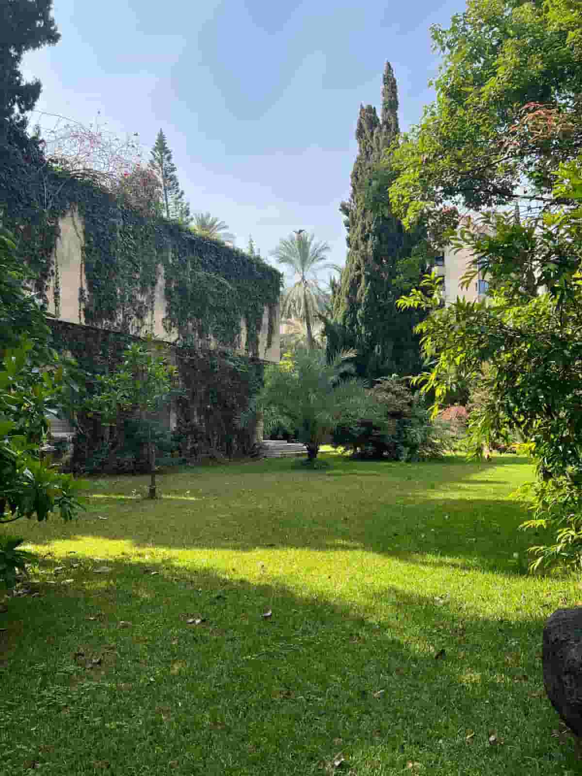 Villa for sale in the Jounieh area Villa for sale in the Jounieh area