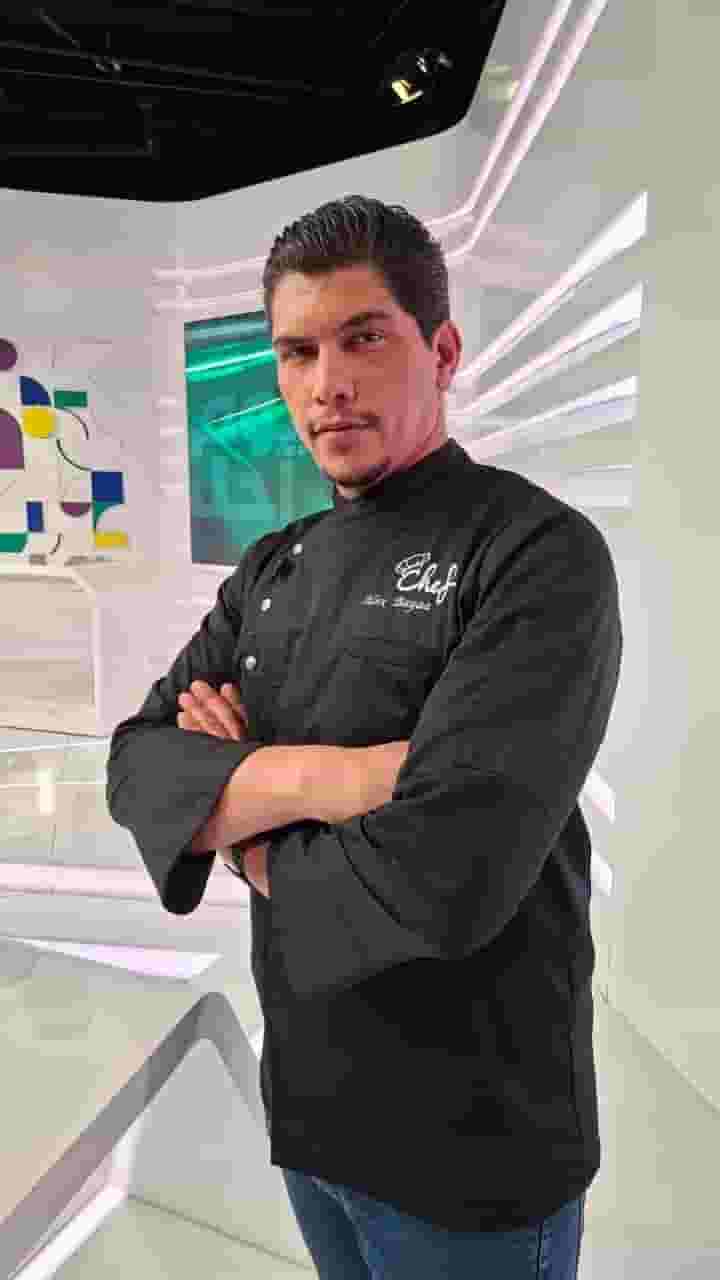 Chef with 19 years of experience looking for a job with a private chef or in a restaurant Chef with 19 years of experience looking for a job with a private chef or in a restaurant